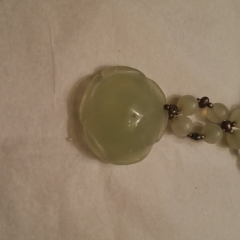 3 necklaces - Picture 7 of 9